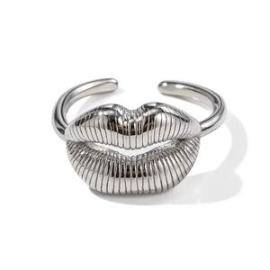 18k White Gold Over Stainless Steel Adjustable Kissy Lips Ring!